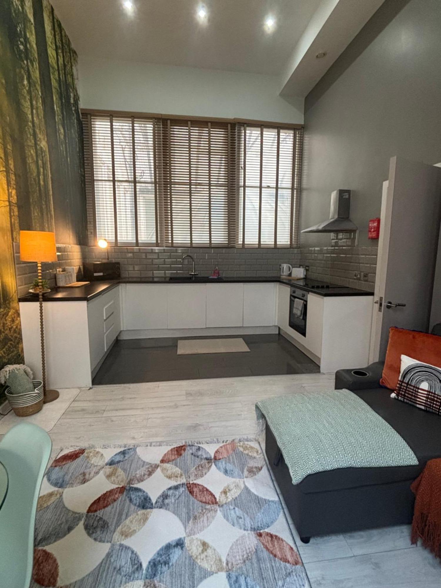 Align Lux Apartments, Liverpool City Centre 외부 사진